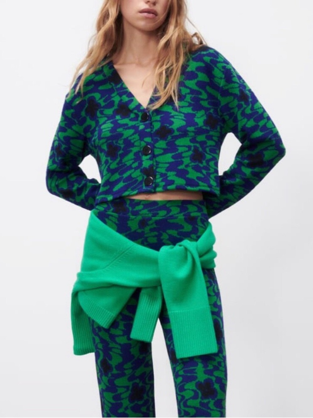 Zara Vibrant Blue and Green Cropped Jacquard Sweater